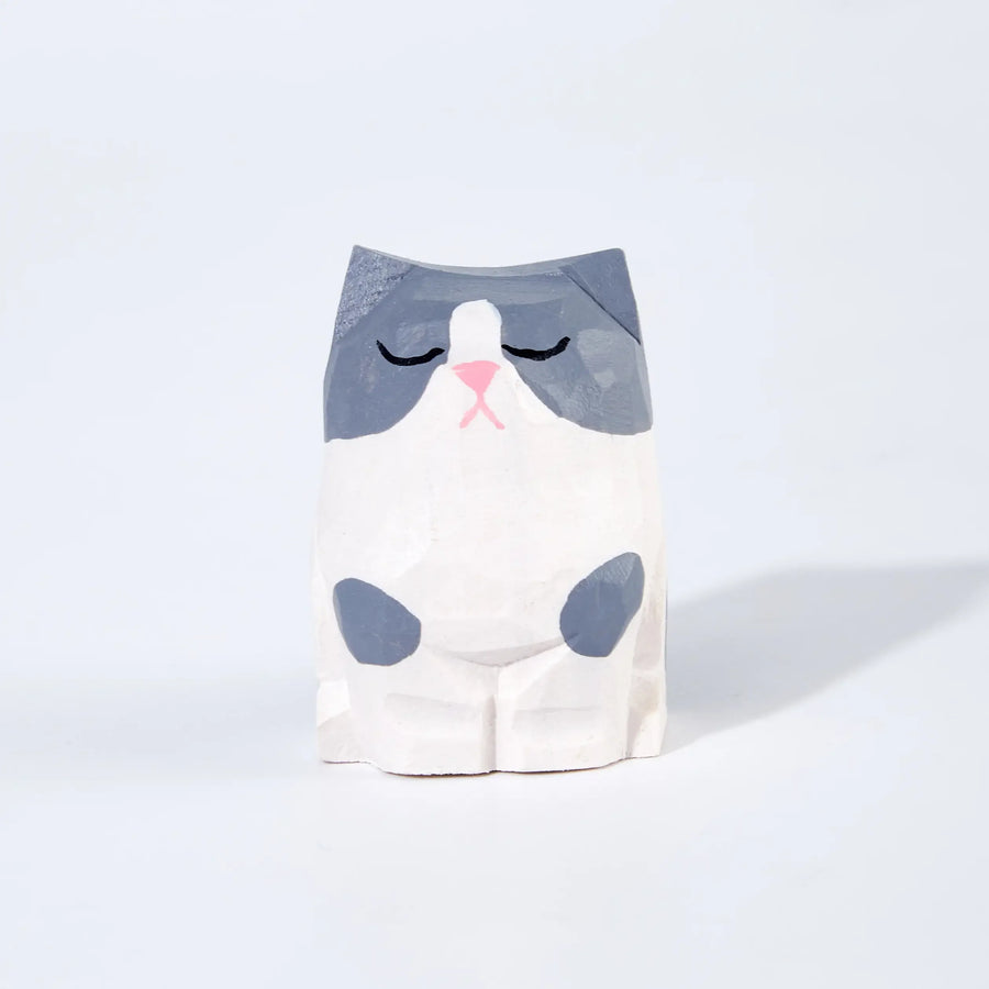 Mokuomo Komi Carved Wooden Cat