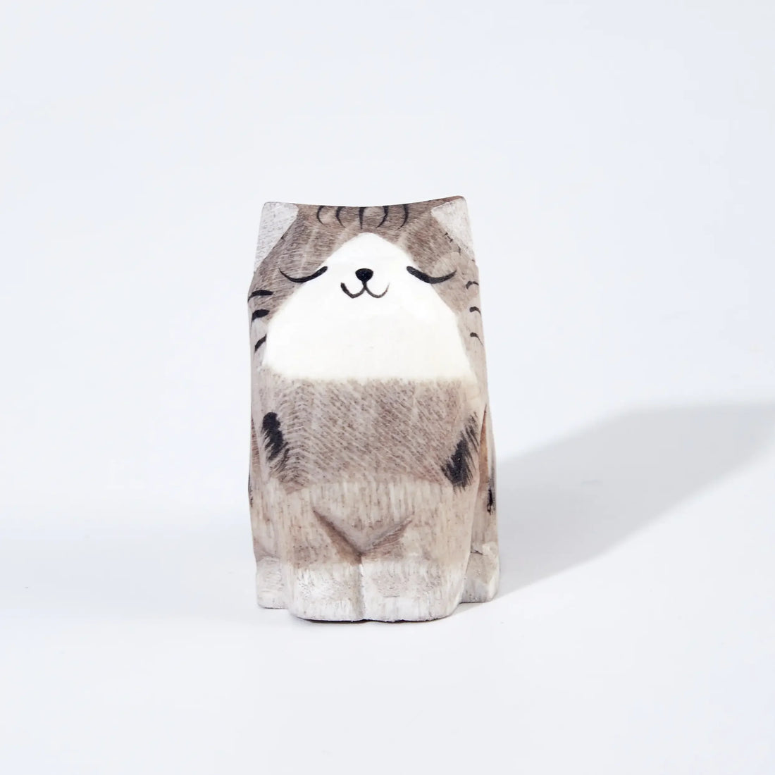 Mokuomo Nomi Carved Wooden Cat