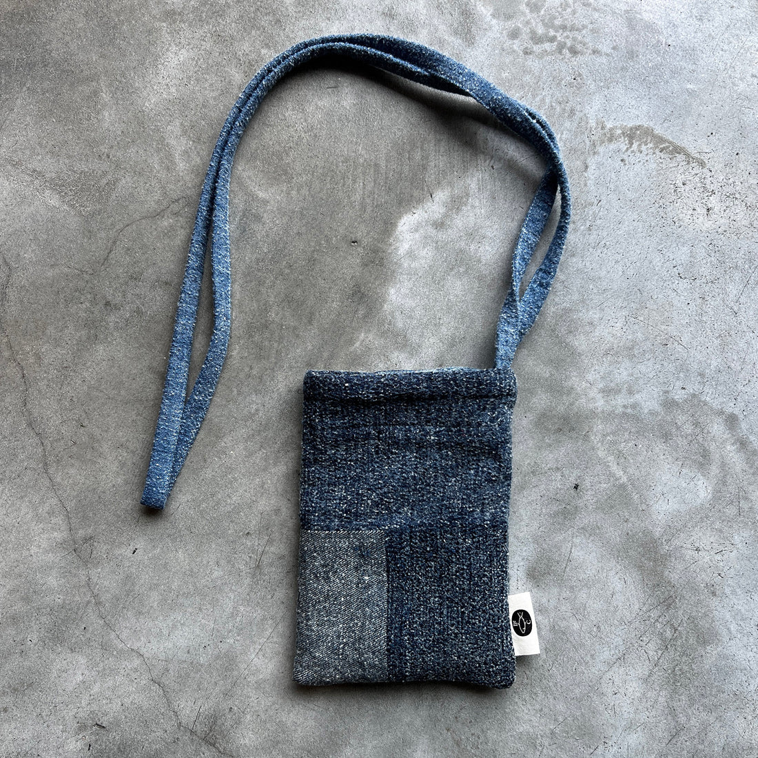 Needle punched phone pouch - Denim